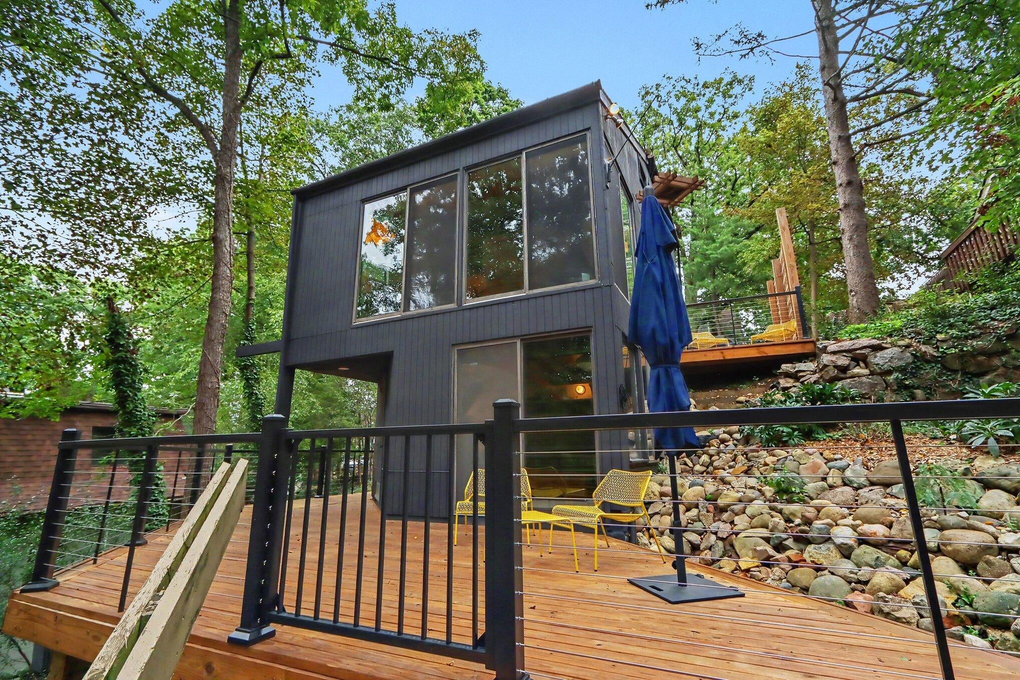 2119 Glenwood Drive