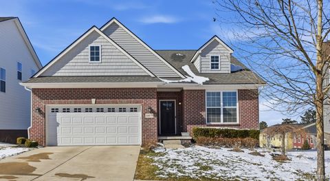 30879 Asbury Hill Court E Lyon Charter Township MI 48165