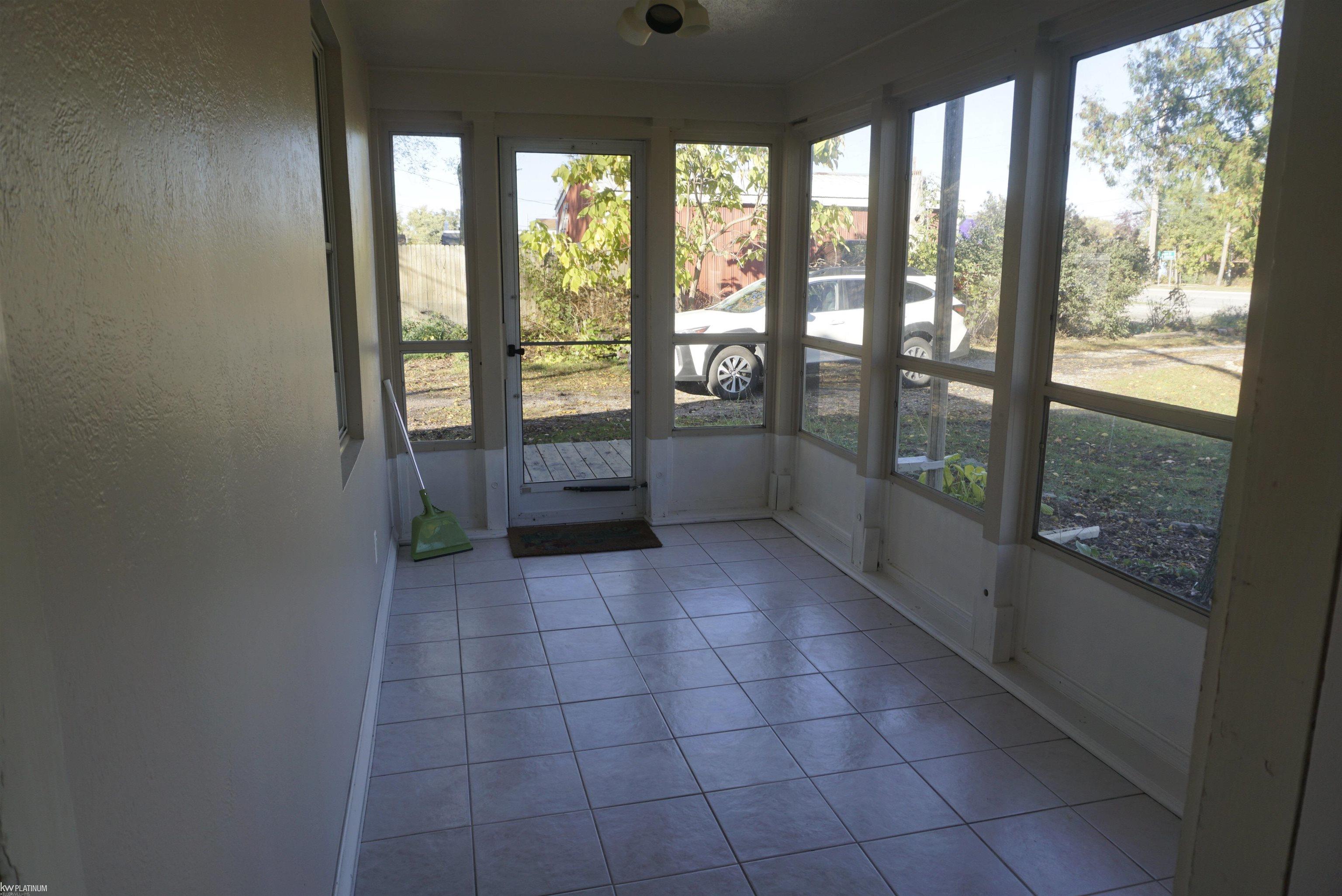 46721 Dequindre Road