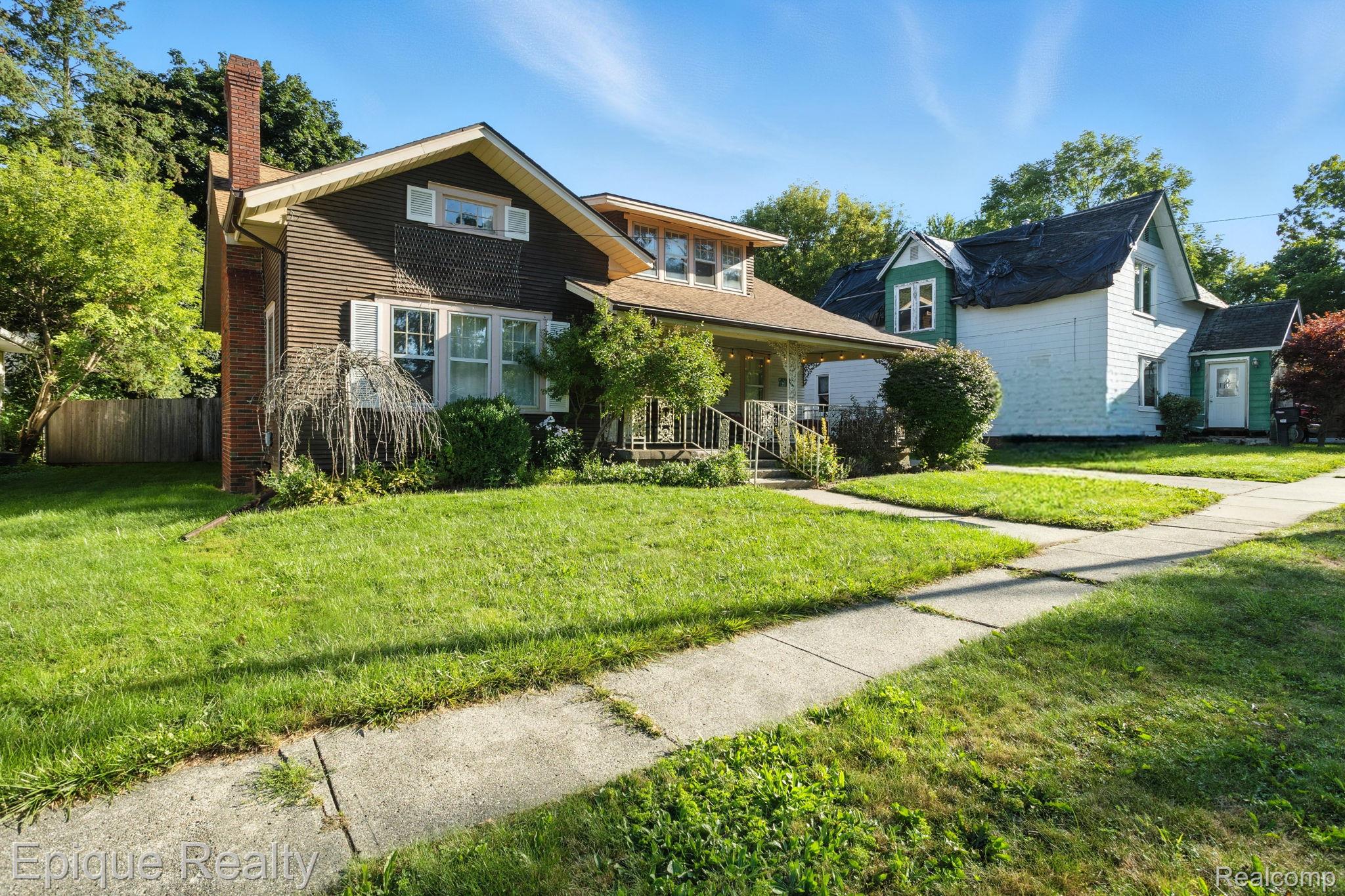 203 E Mechanic Street