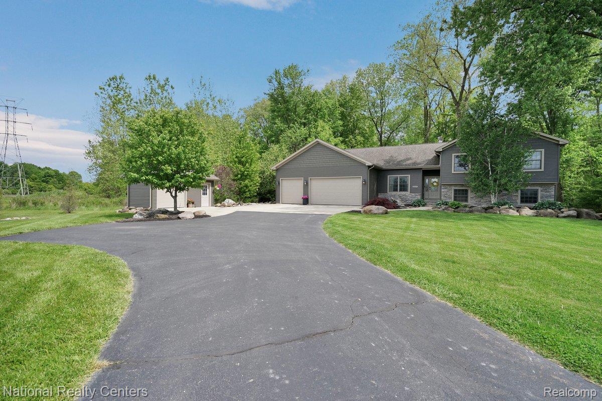 5257 Brookshire Drive