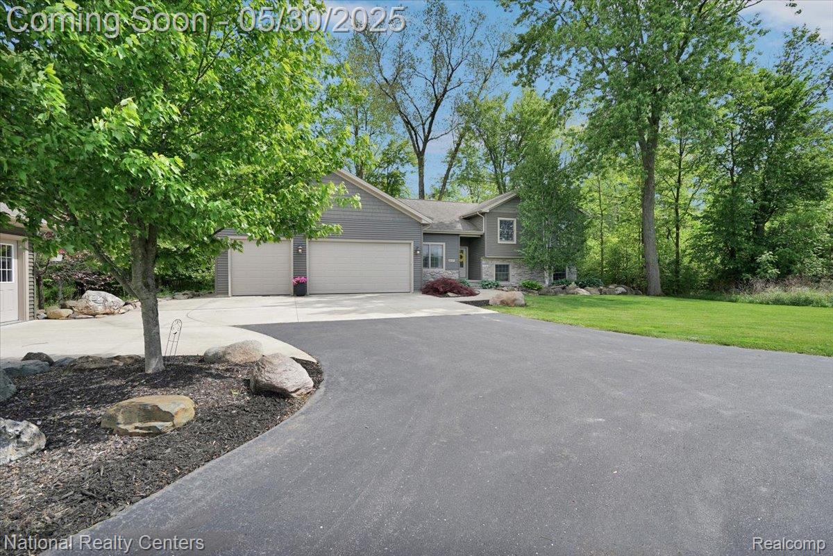5257 Brookshire Drive