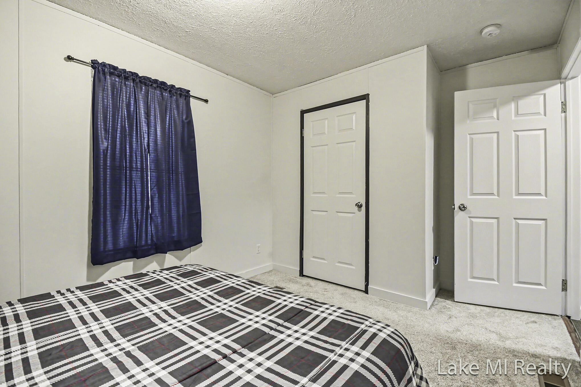 461 Sluyter Street SE