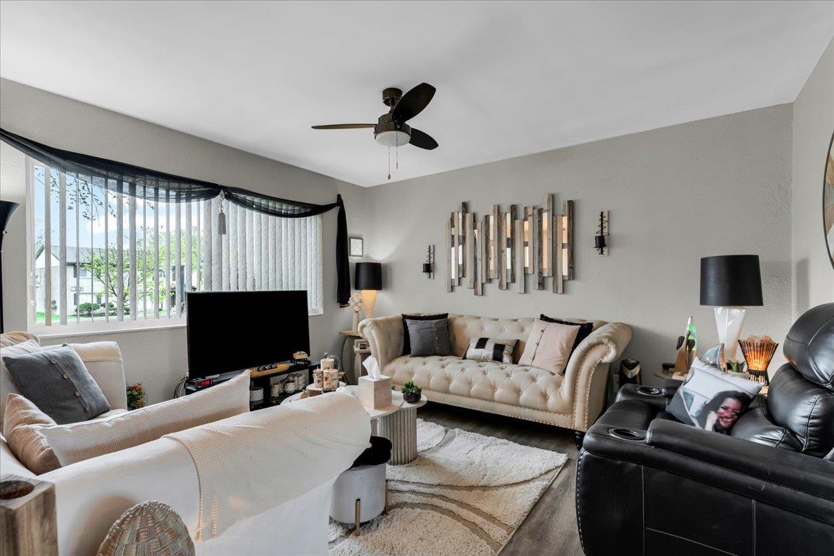 22606 E 12 Mile Road