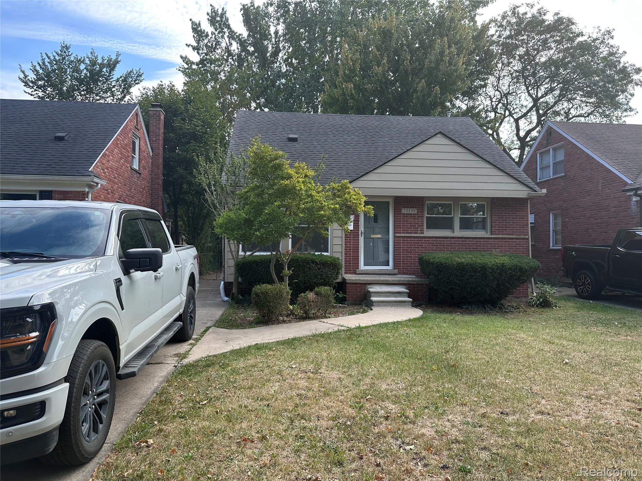 20490 Country Club Drive