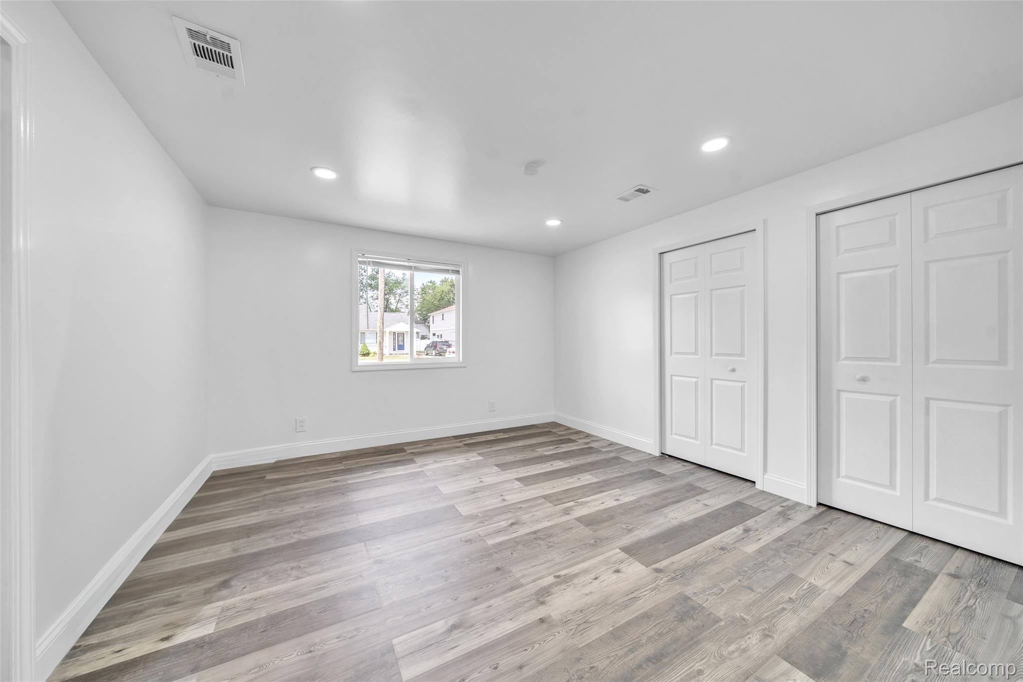 Harrison Charter Township, Michigan 48045, United States, 3 Bedrooms Bedrooms, ,3 BathroomsBathrooms,Residential,Active,157842