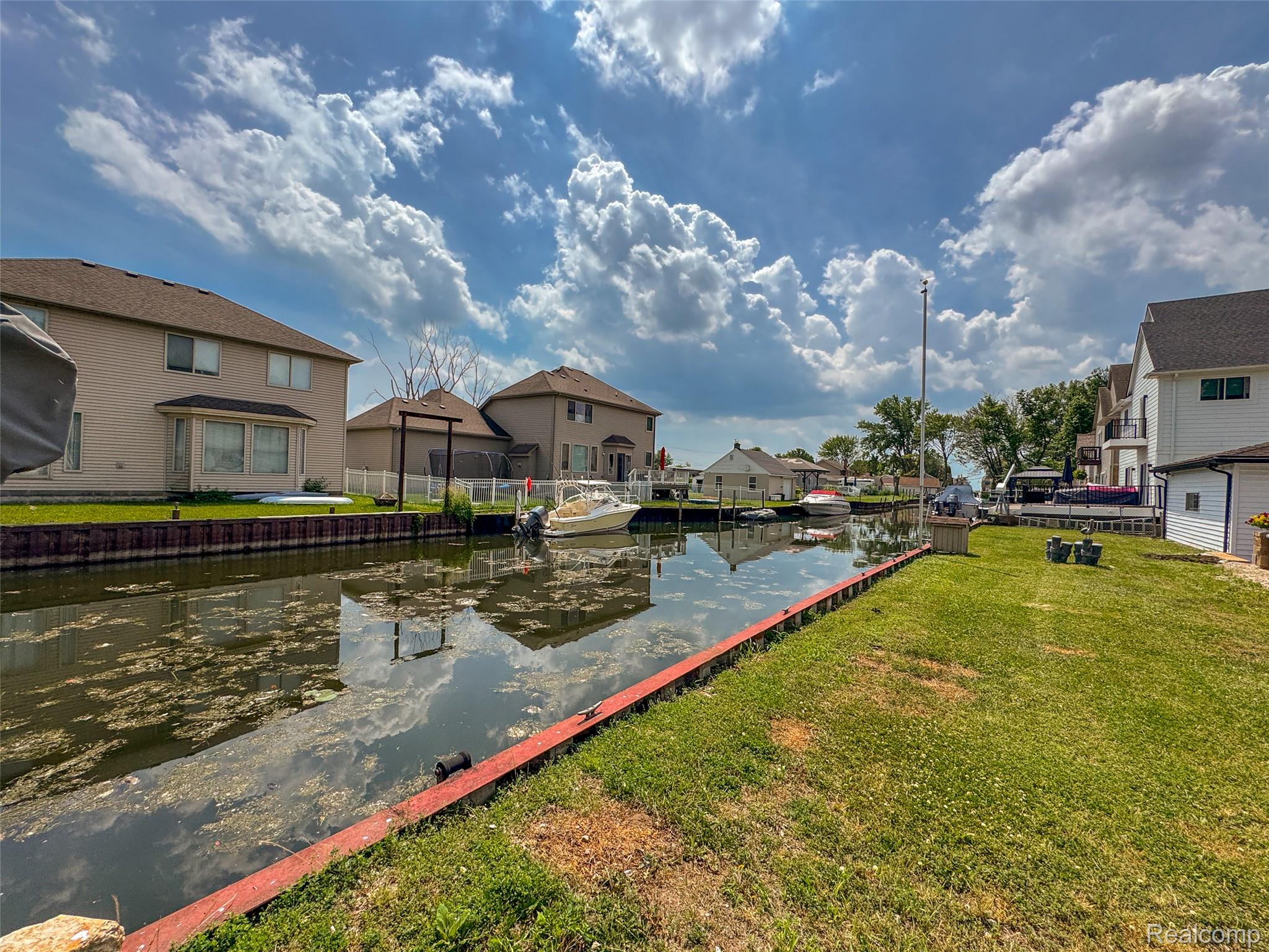 Harrison Charter Township, Michigan 48045, United States, 3 Bedrooms Bedrooms, ,3 BathroomsBathrooms,Residential,Active,157842