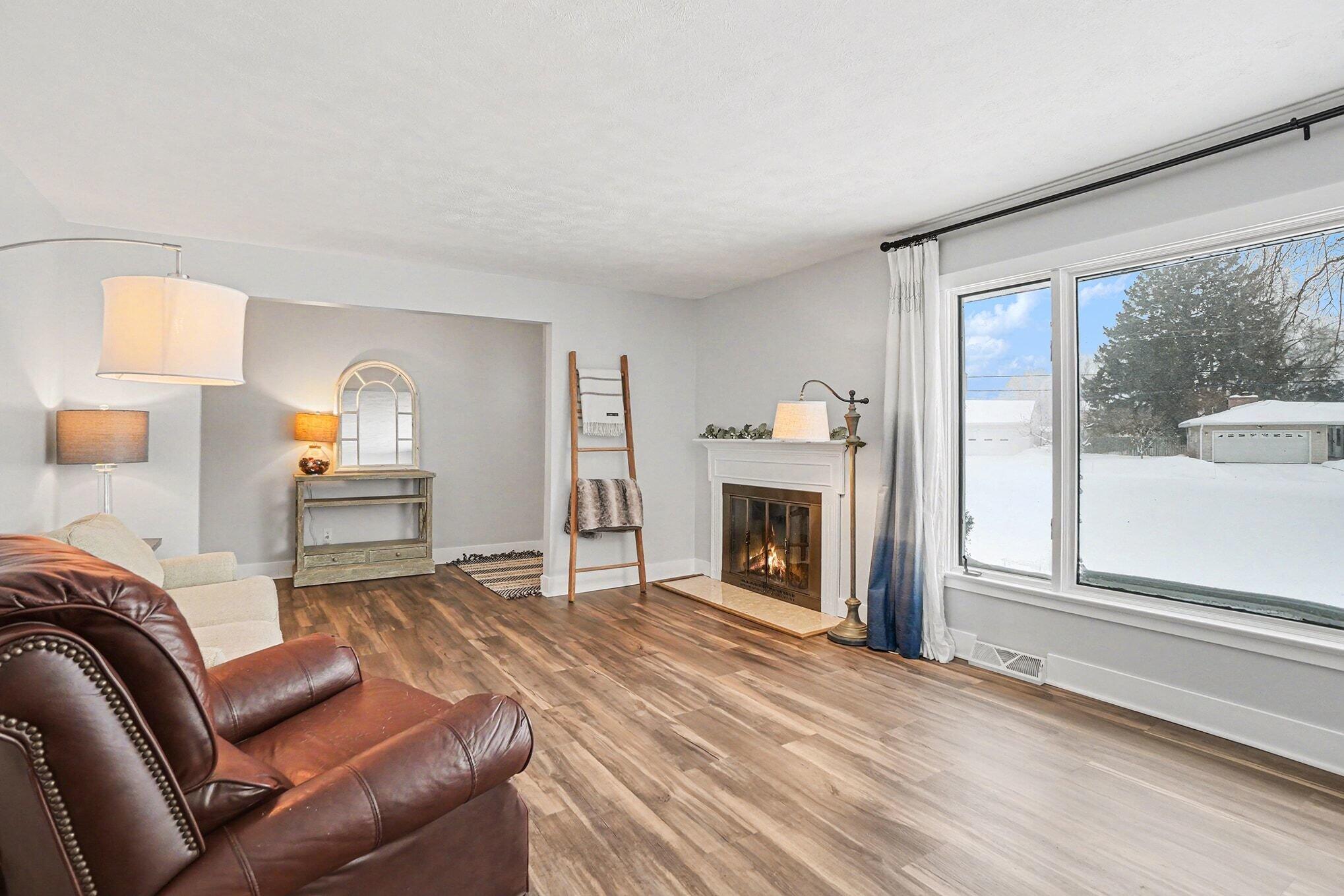 1187 Yorkshire Drive