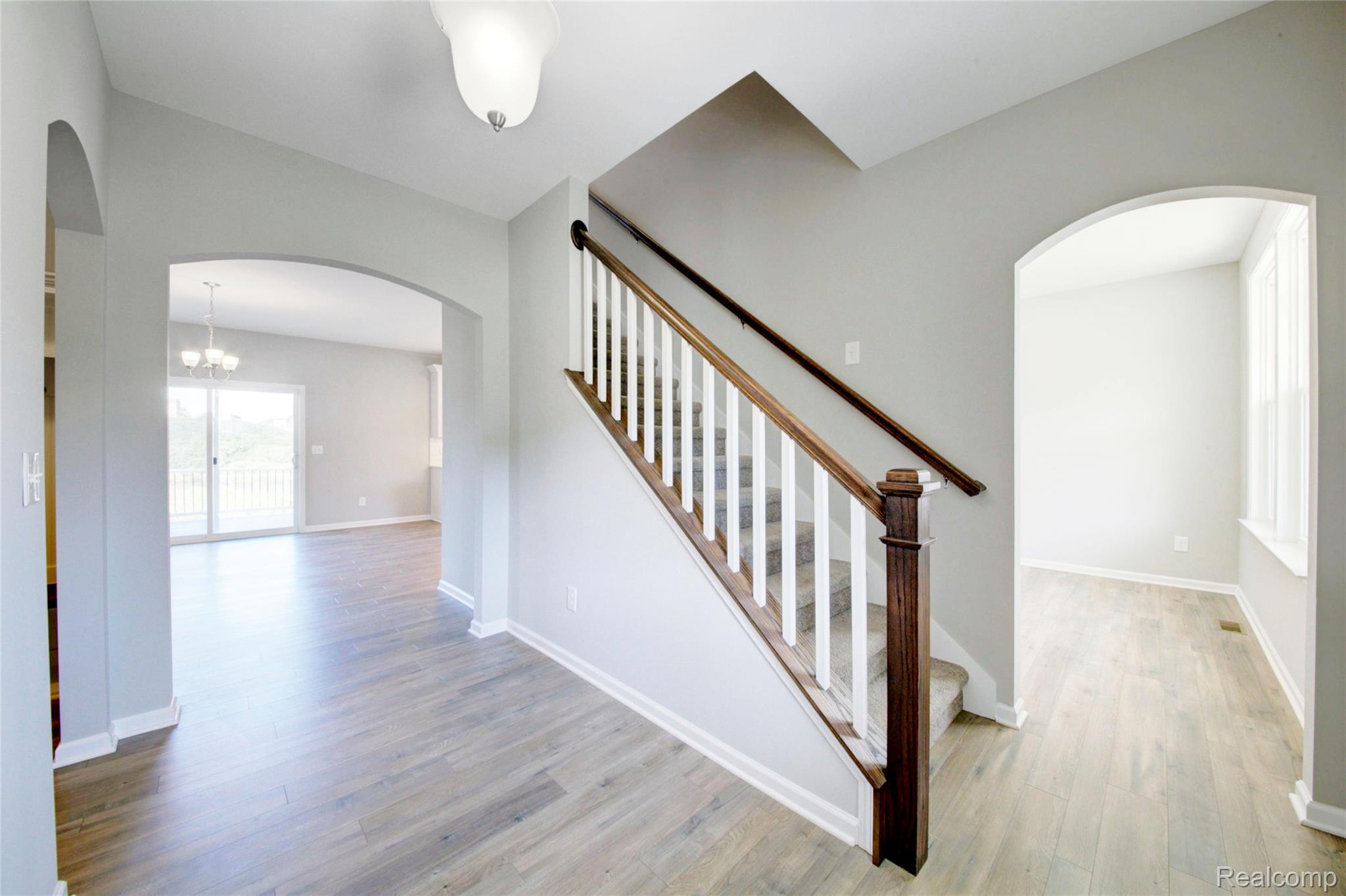 3040 Bogues View Drive