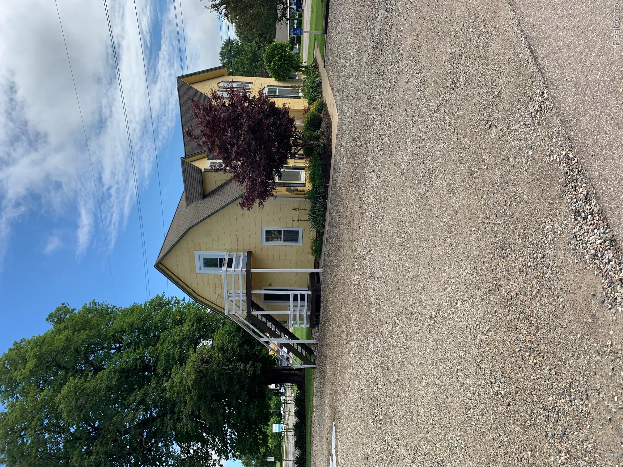 8042 Grand River Road