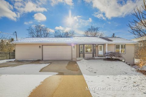2851 Dean Lake Avenue NE Grand Rapids Charter Township MI 49505