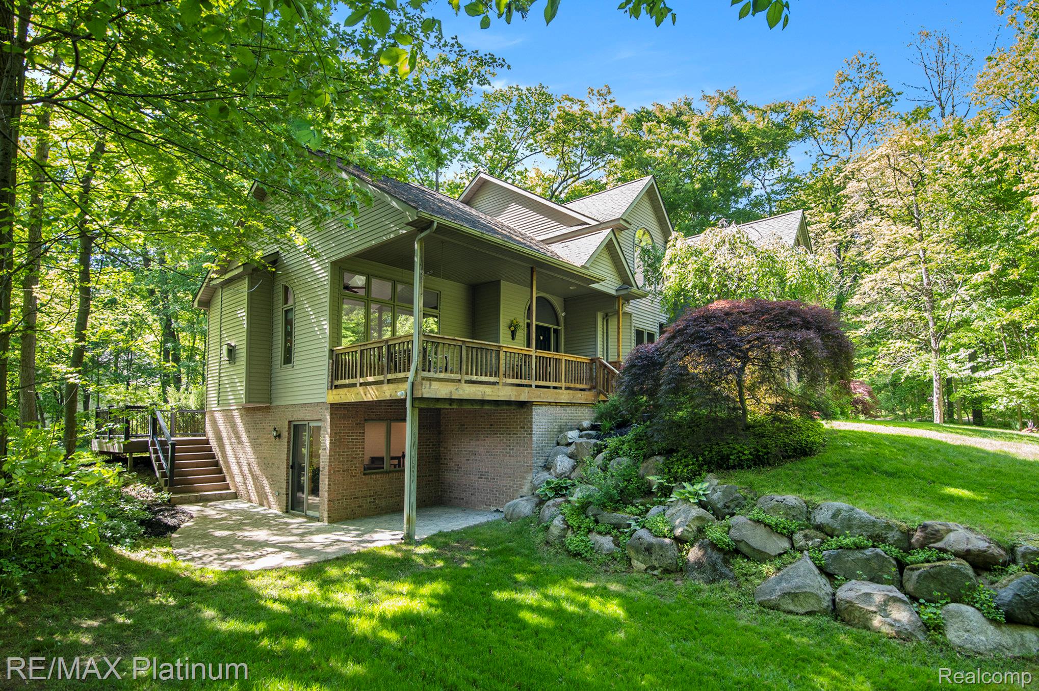3873 HARTLAND HILLS DRIVE