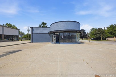 14222 Fort Street Southgate City MI 48195
