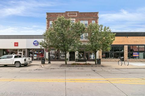 263 W 9 Mile Ferndale City MI 48220