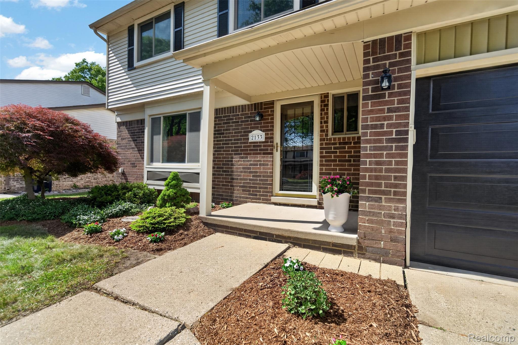 2133 Keystone Drive