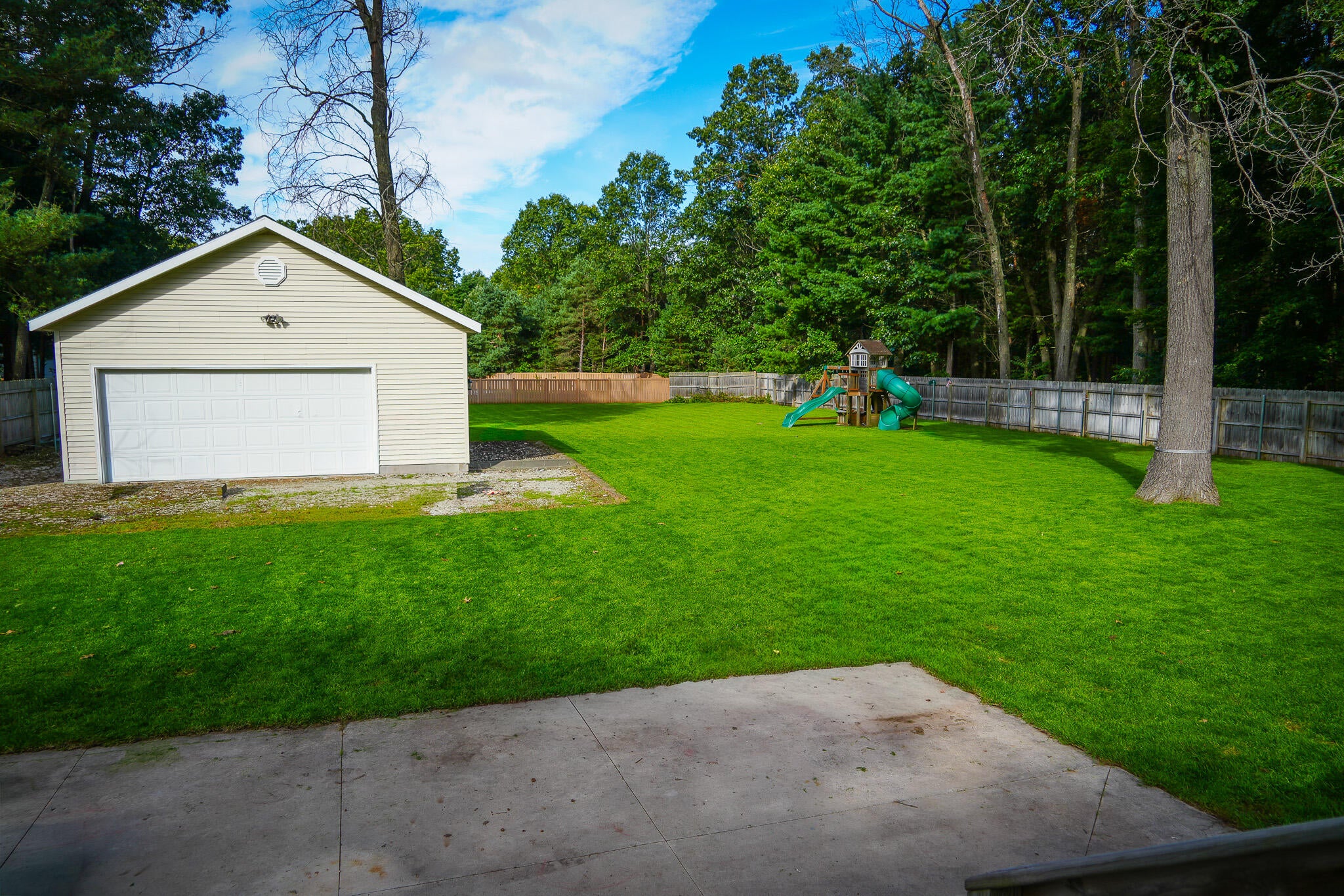 2063 Rambling Oak Drive