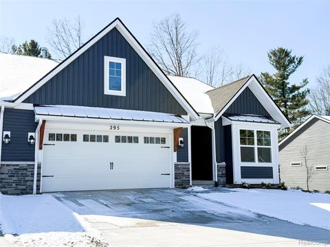295 Canyon Creek Court 29 Marion Township MI 48843