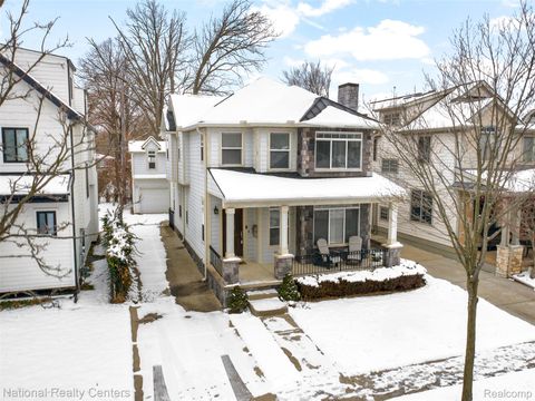 1365 Holland Street Birmingham City MI 48009