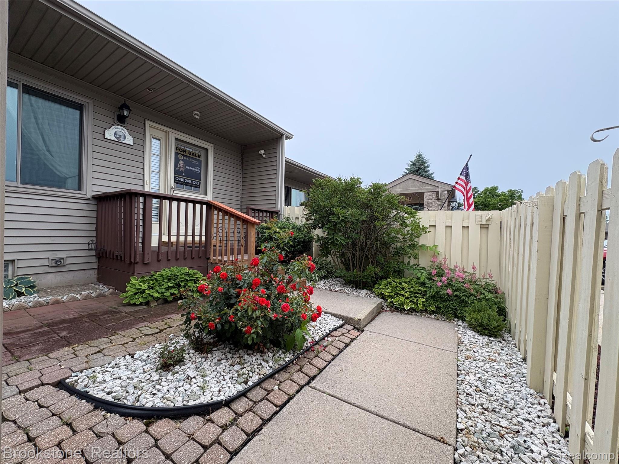62401 Raleigh Court 4