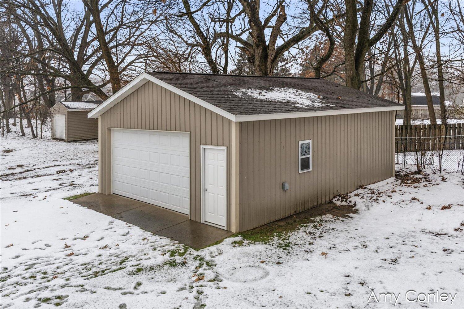 1006 Goodsell Street