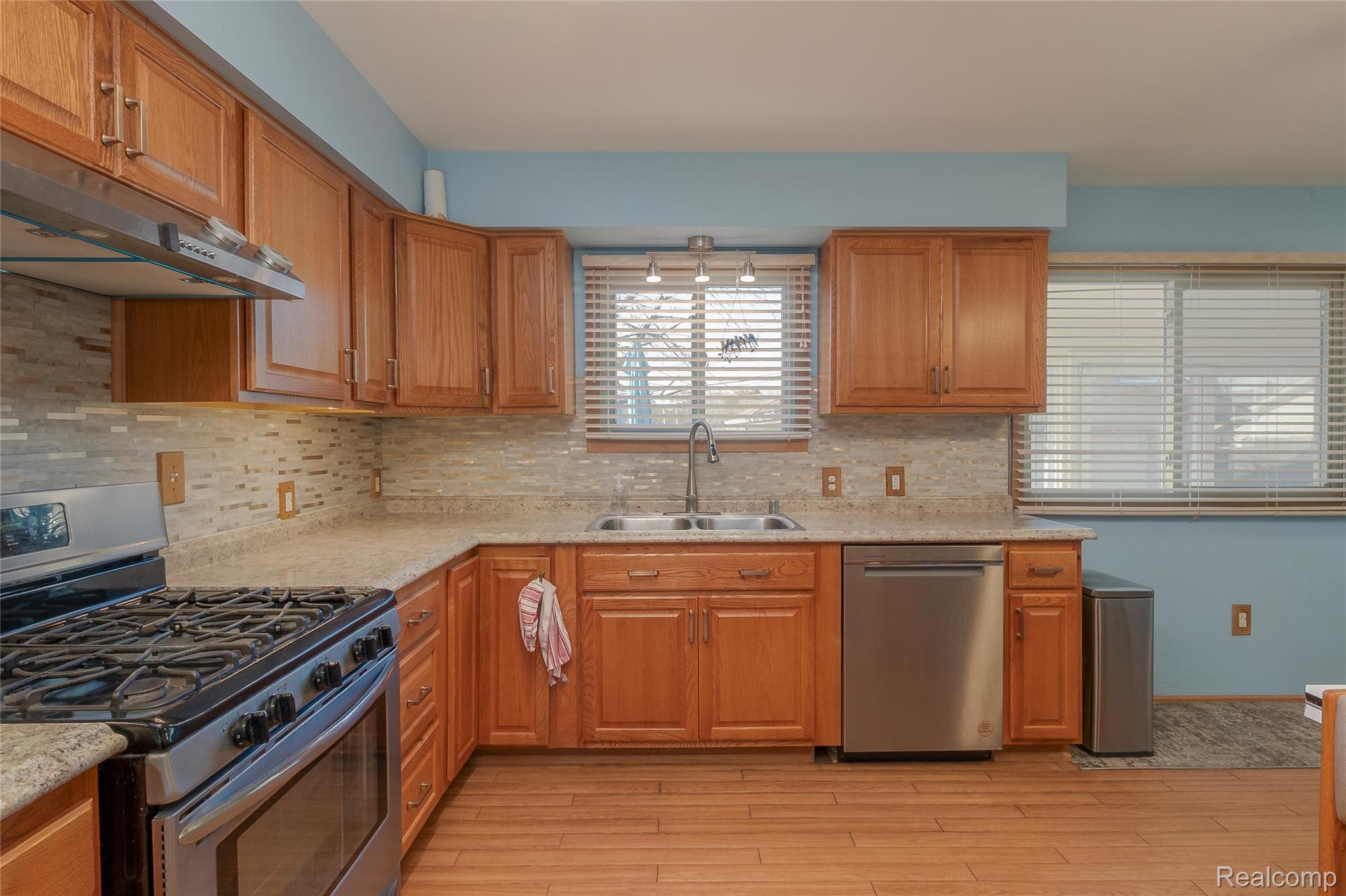 38815 Albert Boulevard