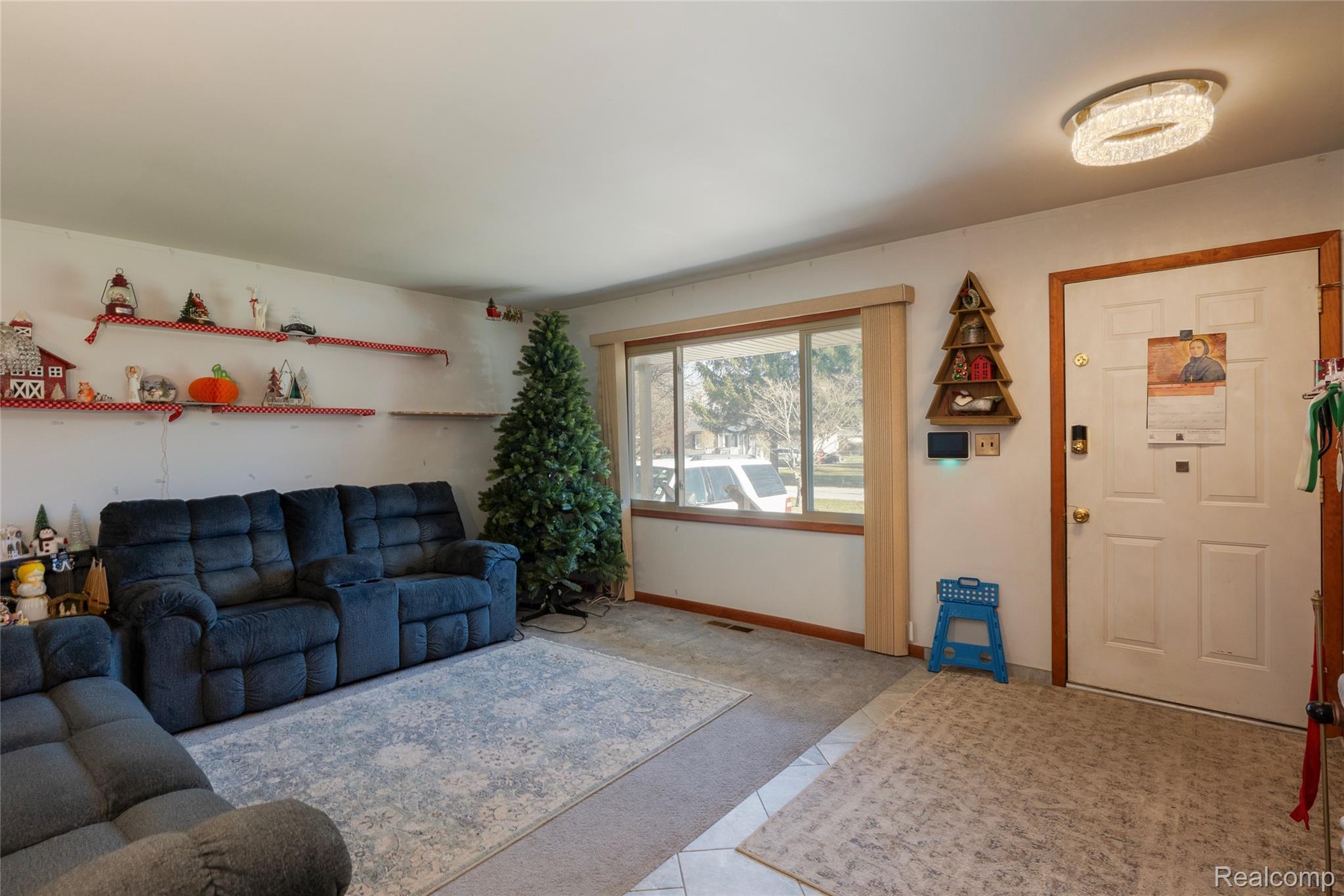 38815 Albert Boulevard