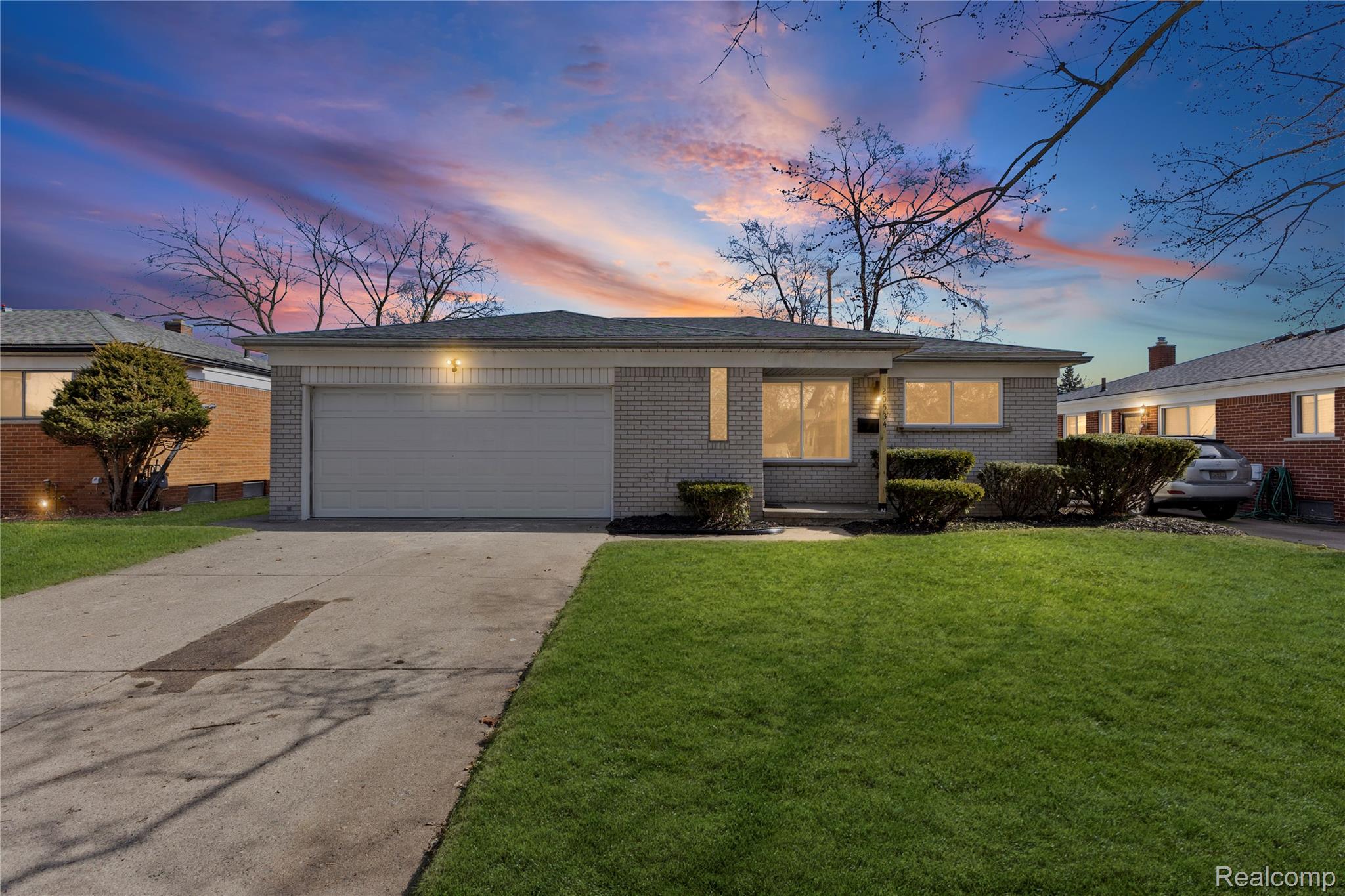 20534 Grandville Avenue