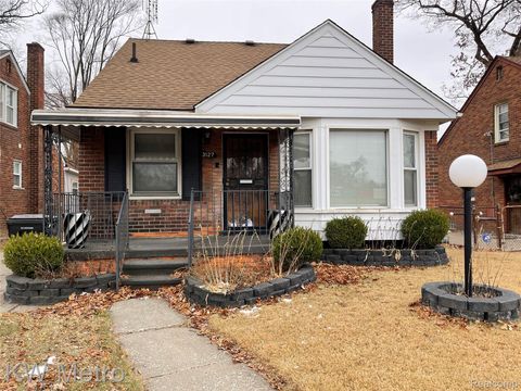 3127 W 8 Mile Road Detroit City MI 48221