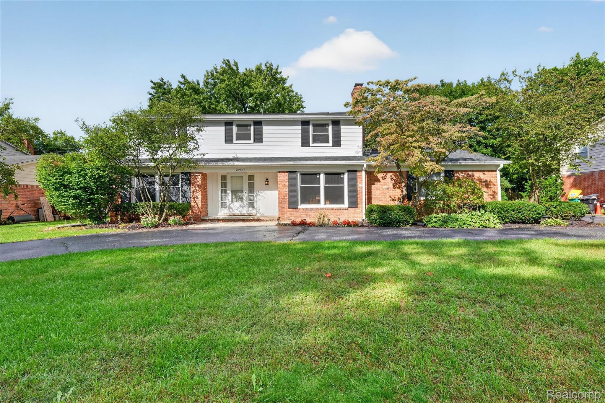29653 Club House Lane