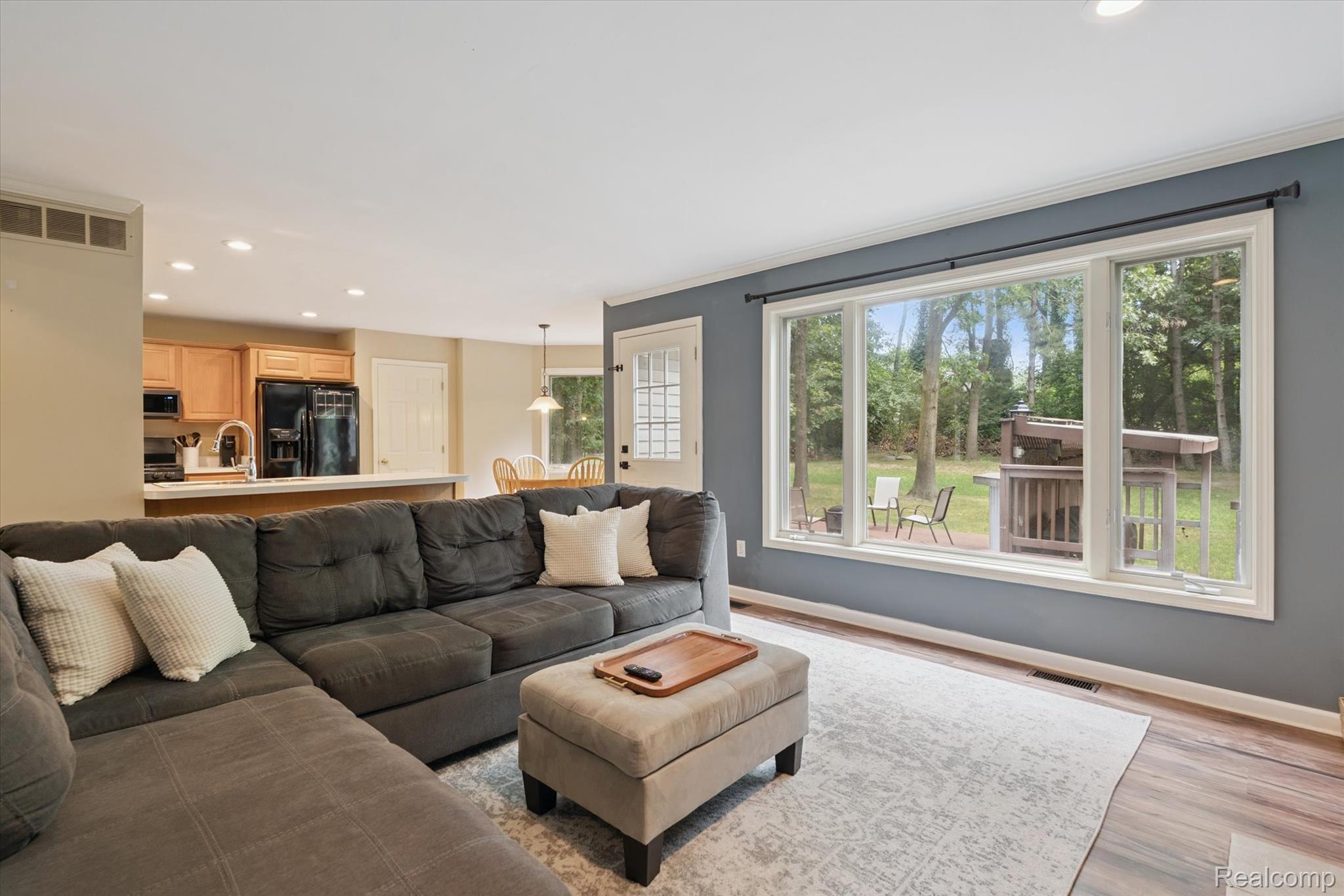 16413 E Horseshoe Trail