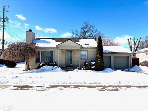 7267 Arcola Street Westland City MI 48185
