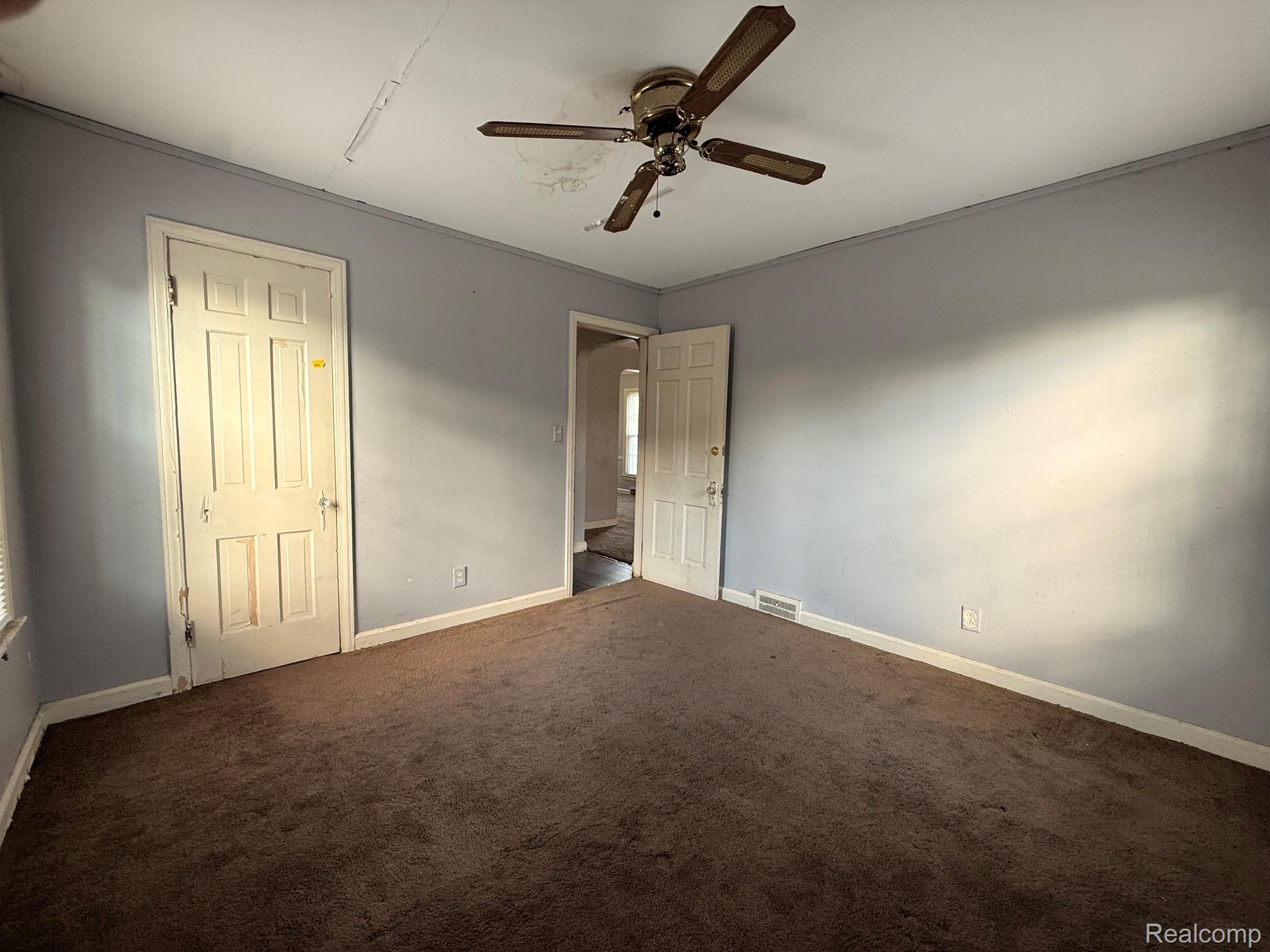 13241 Mound Road