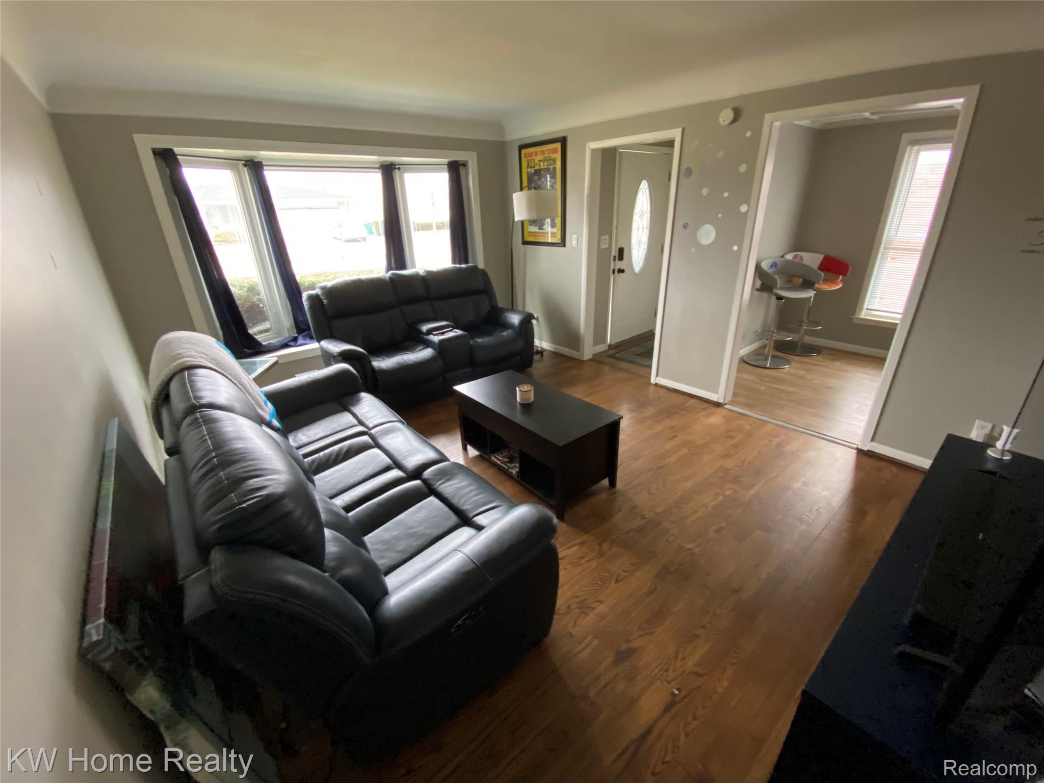 18100 Holland Avenue