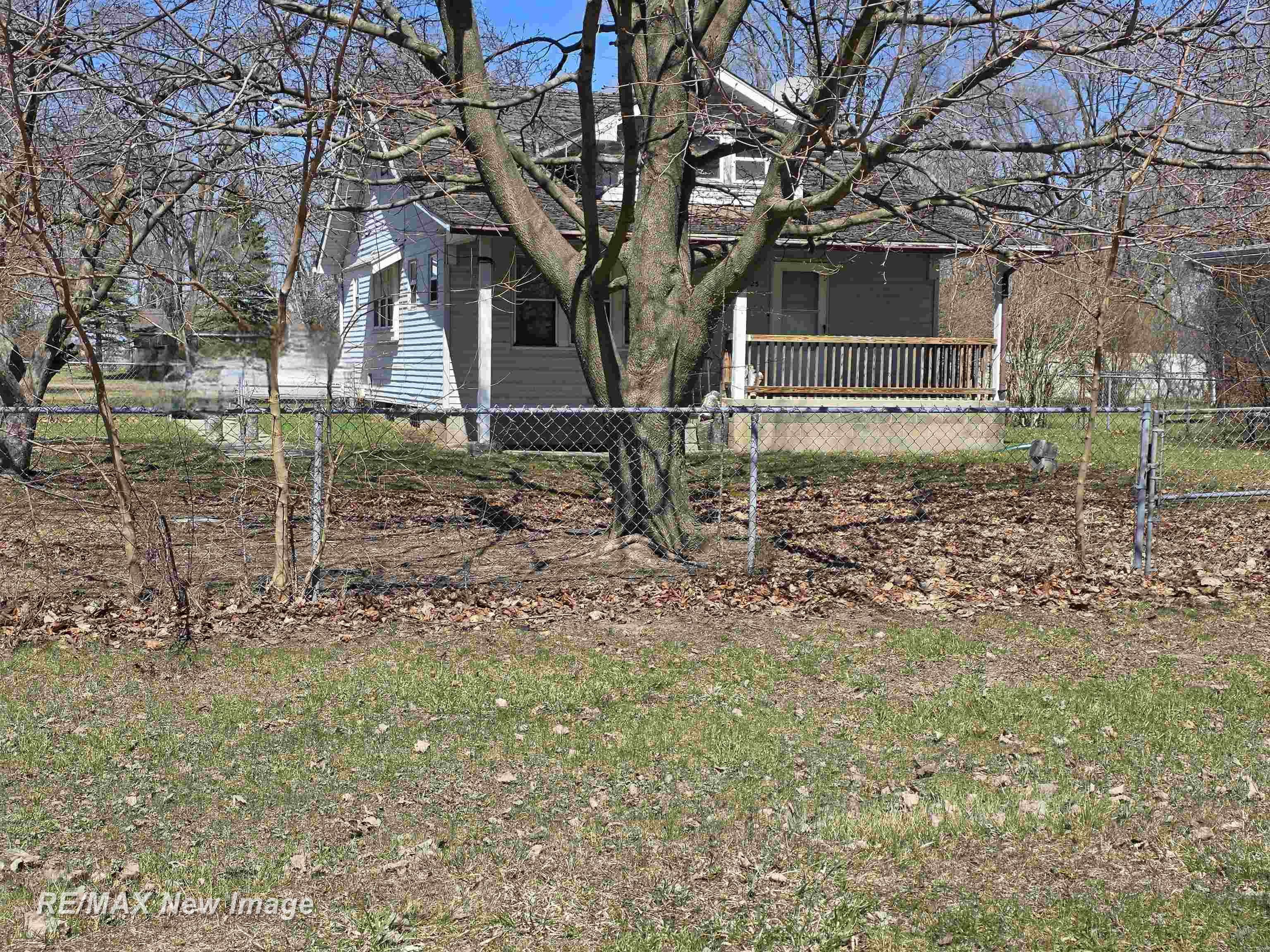 5025 Peterson Street