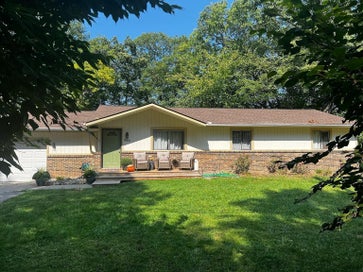 11816 Highridge Drive Hamburg Township MI 48169