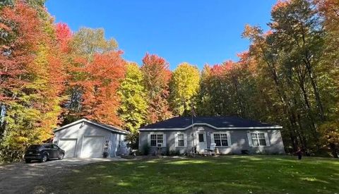 1475 Stalhood Drive Tyrone Township MI 49330