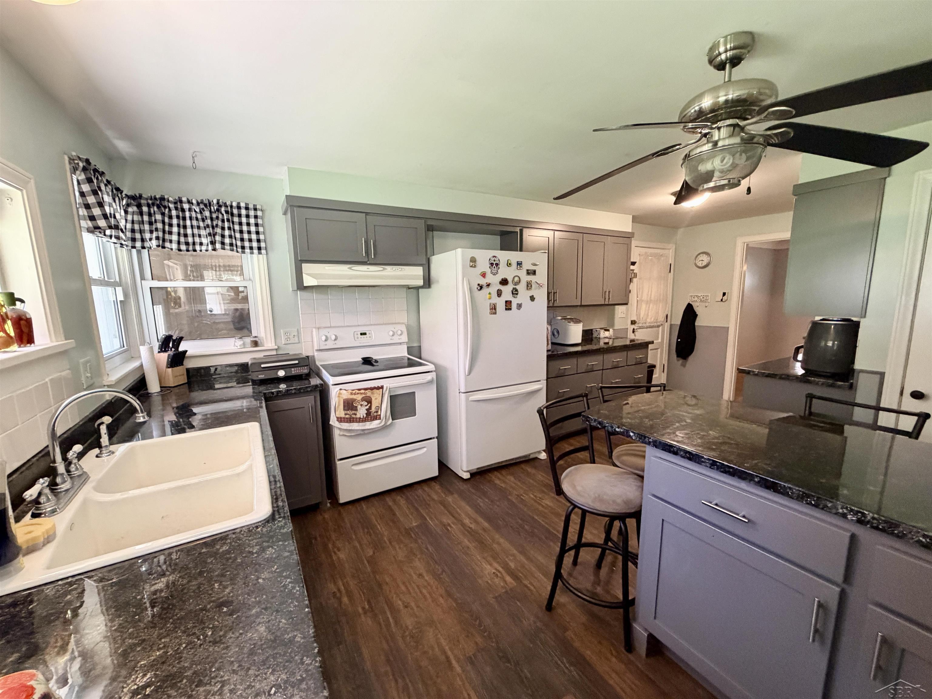 3280 Dixie Court