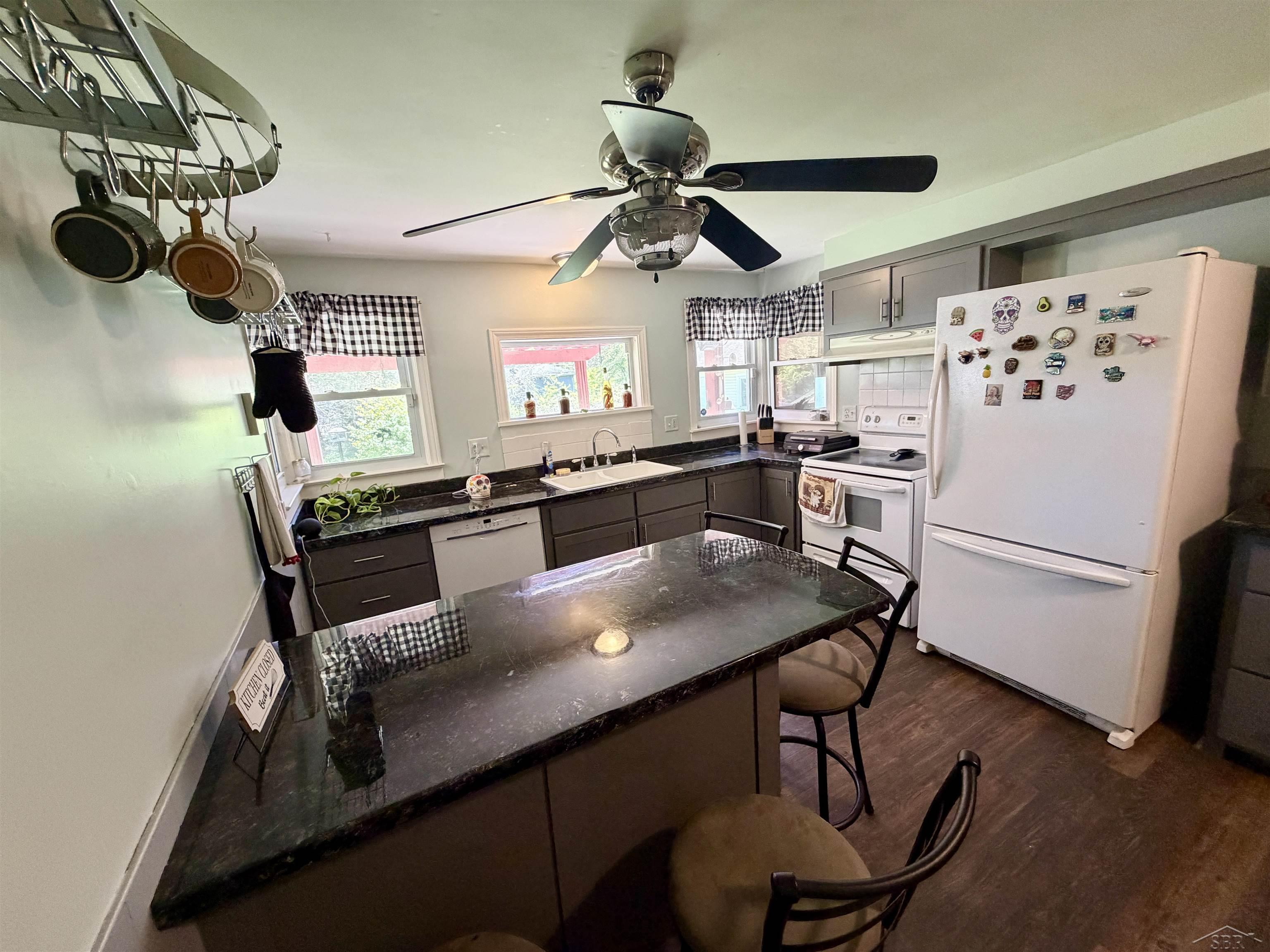 3280 Dixie Court
