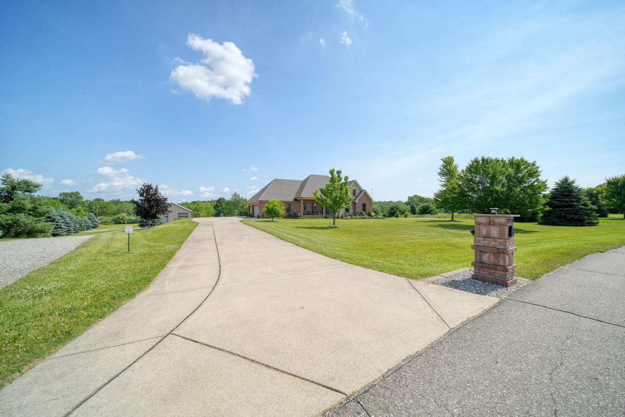 17172 Country Drive