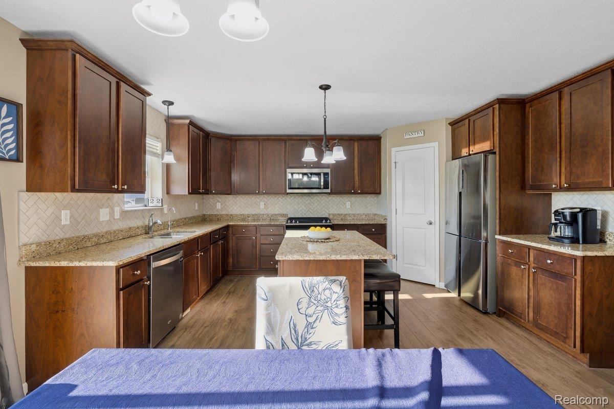 1760 Stonehouse Drive