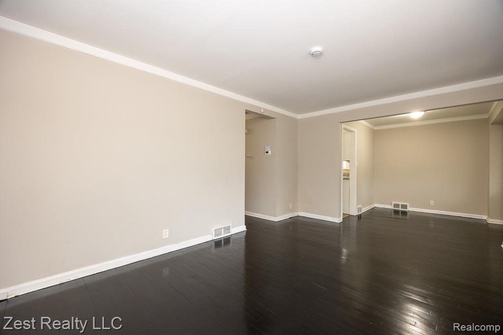 18771 Woodland Street