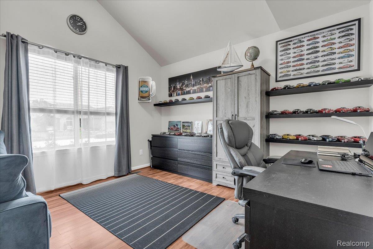 Chesterfield Township, Michigan 48047, United States, 3 Bedrooms Bedrooms, ,3 BathroomsBathrooms,Residential,Active,157457