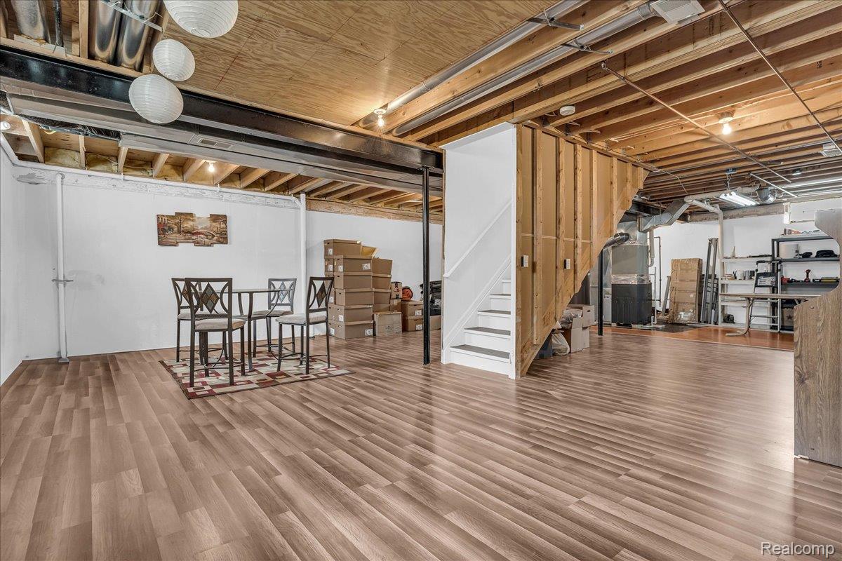 Chesterfield Township, Michigan 48047, United States, 3 Bedrooms Bedrooms, ,3 BathroomsBathrooms,Residential,Active,157457