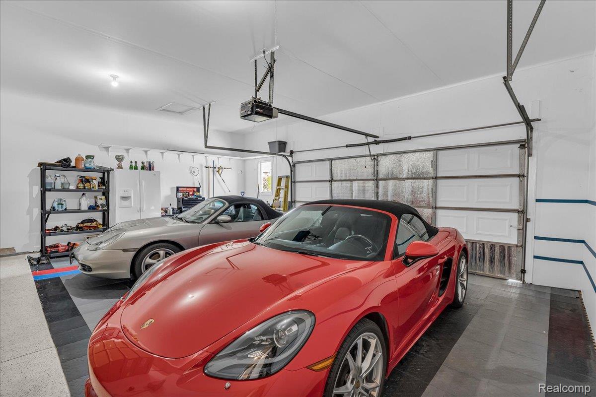 Chesterfield Township, Michigan 48047, United States, 3 Bedrooms Bedrooms, ,3 BathroomsBathrooms,Residential,Active,157457