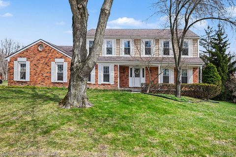 25800 Rutledge Crossing Farmington Hills City MI 48335