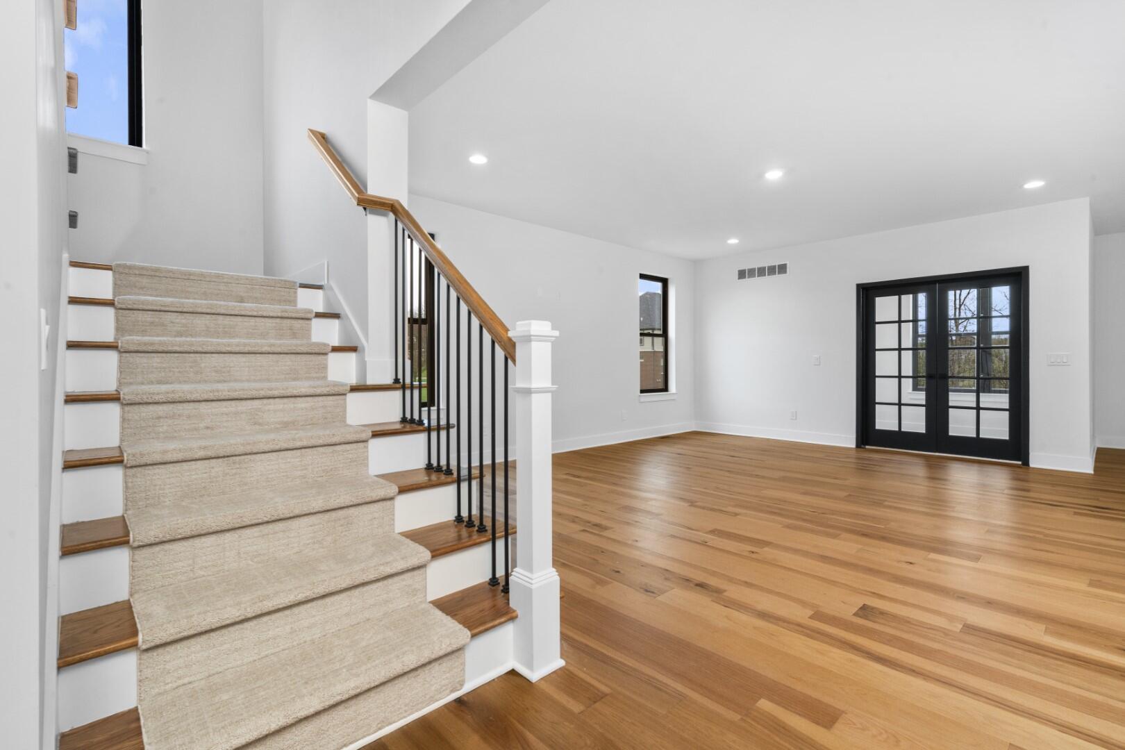 2735 Blue Bird Lane