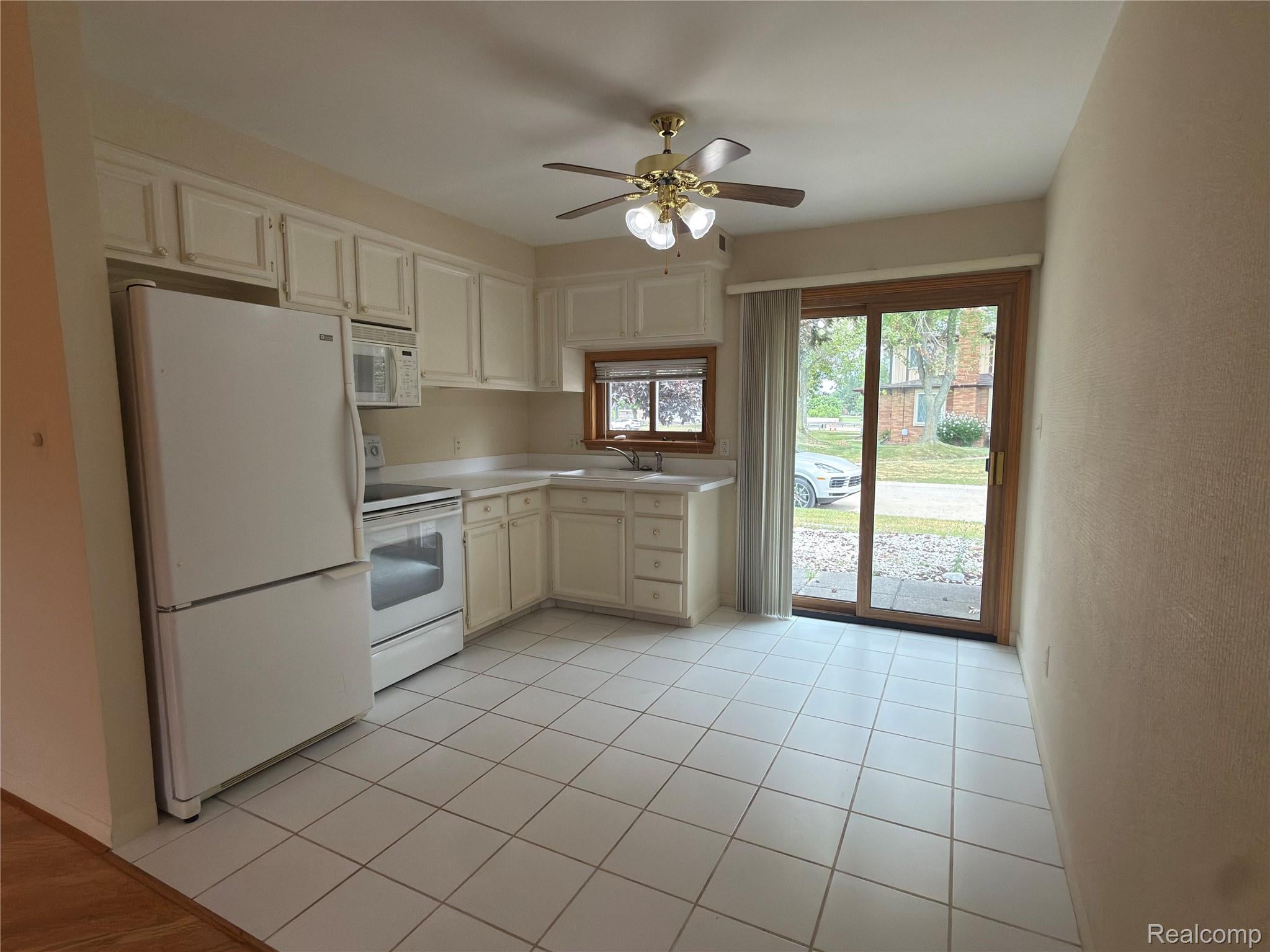 32972 Maple Lane Circle