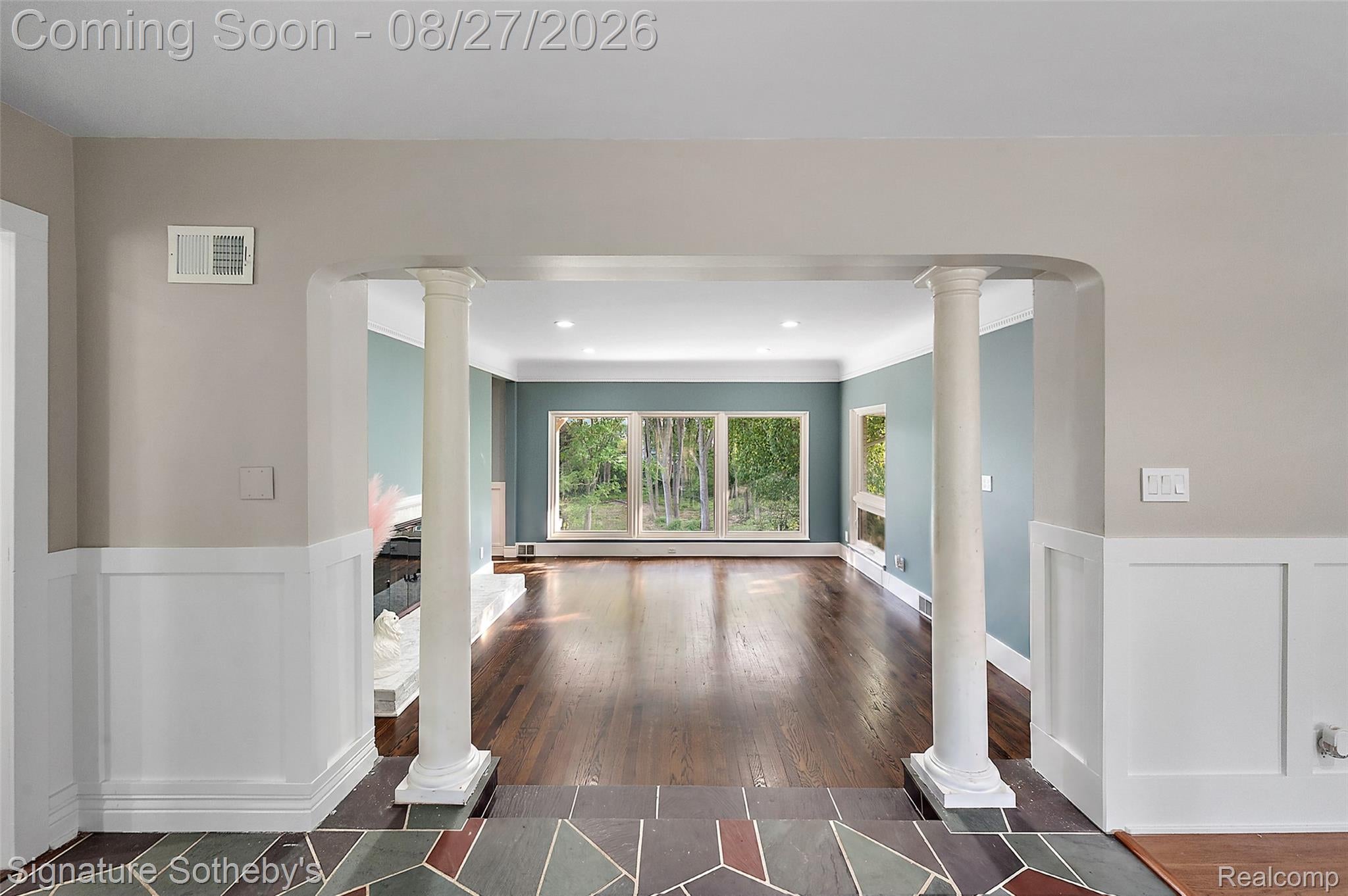 4701 W Maple Road