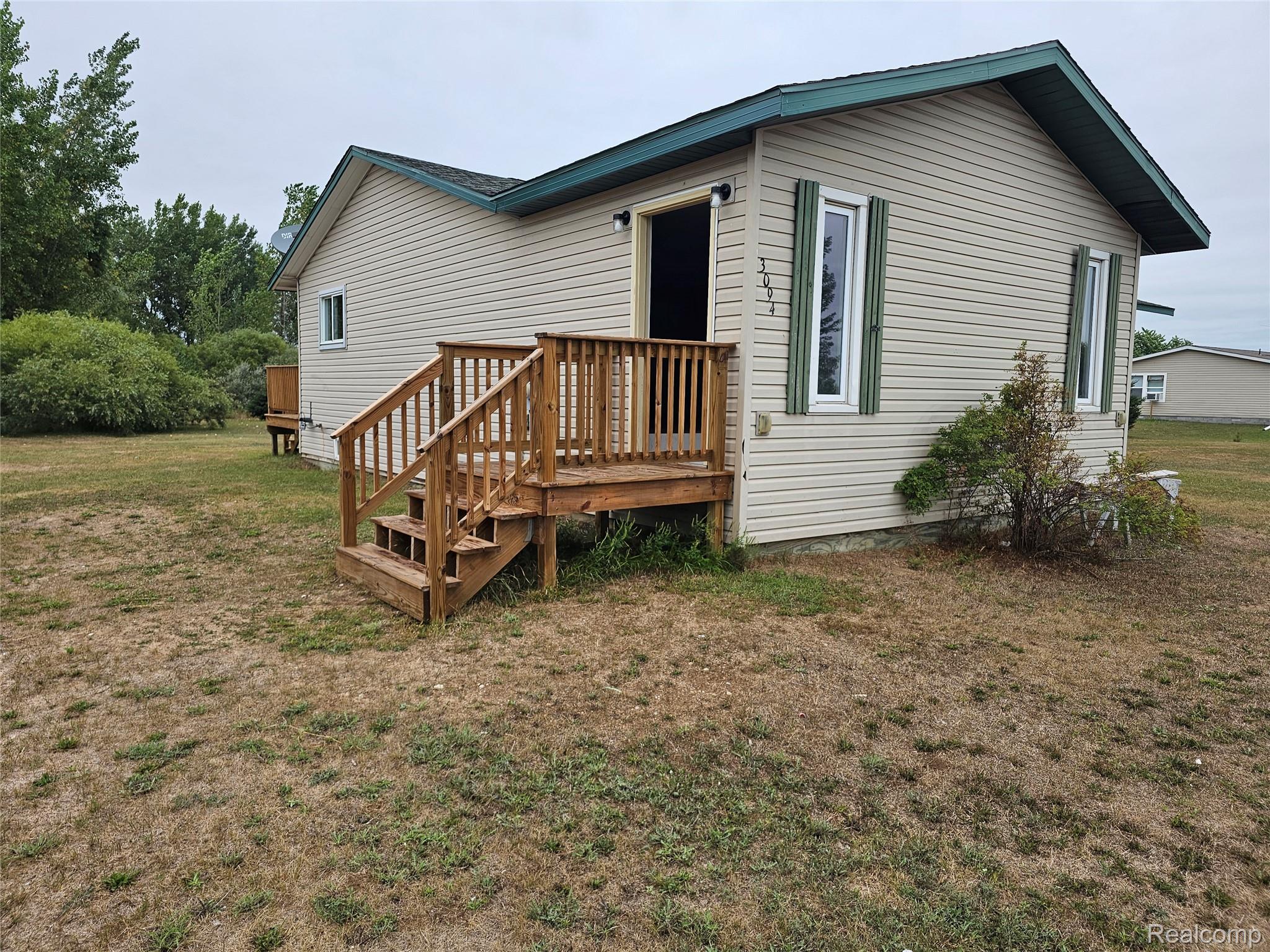 3094 Country Lane
