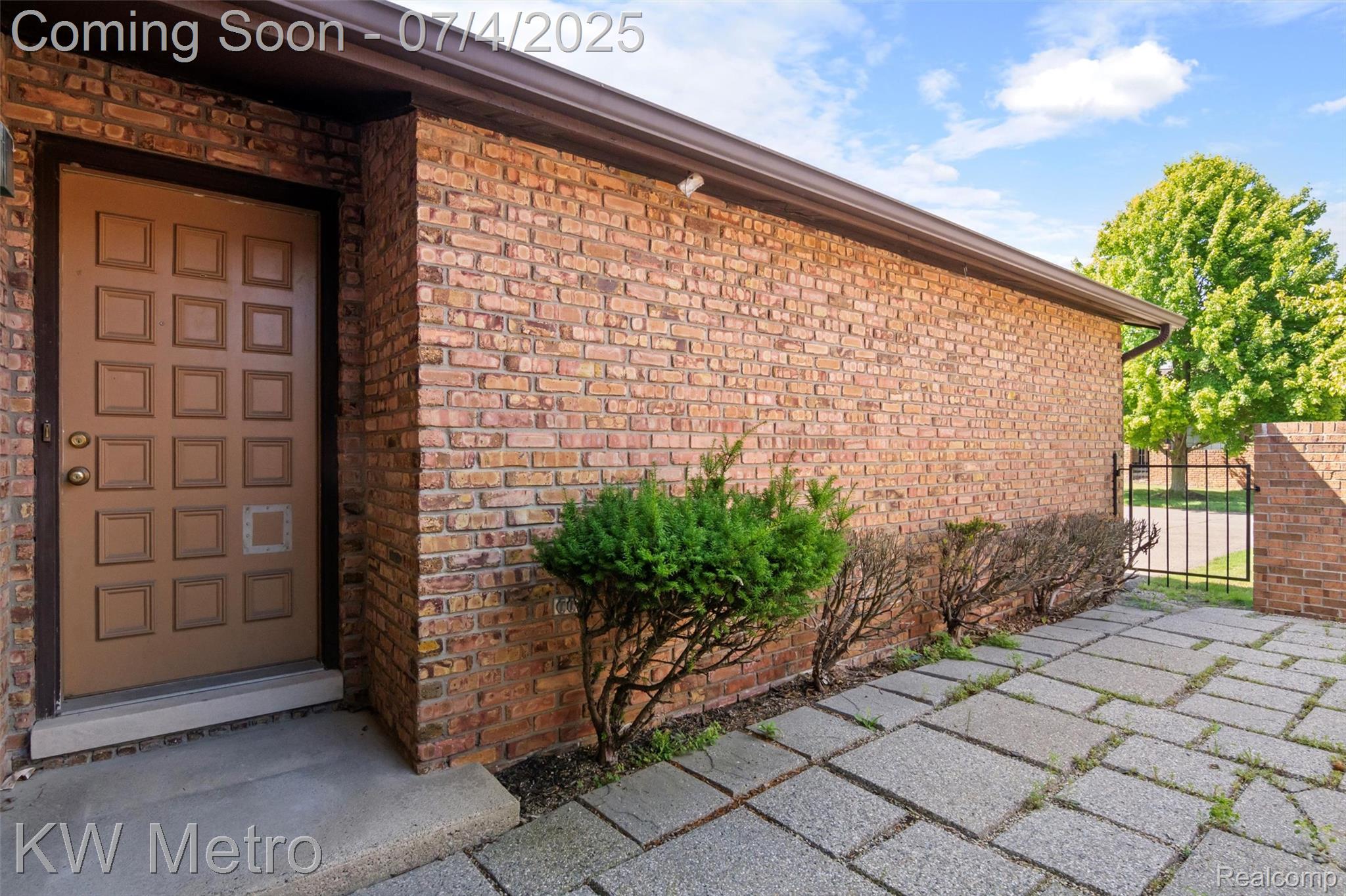 26545 Summerdale Drive